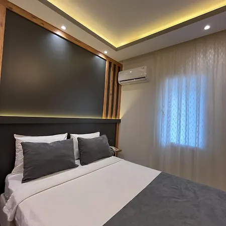 Hotel Rain 4*